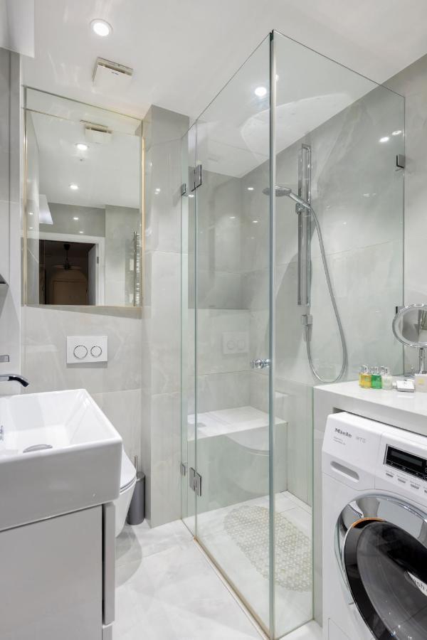 Hyde Park Rooftop Two Bedroom Londra